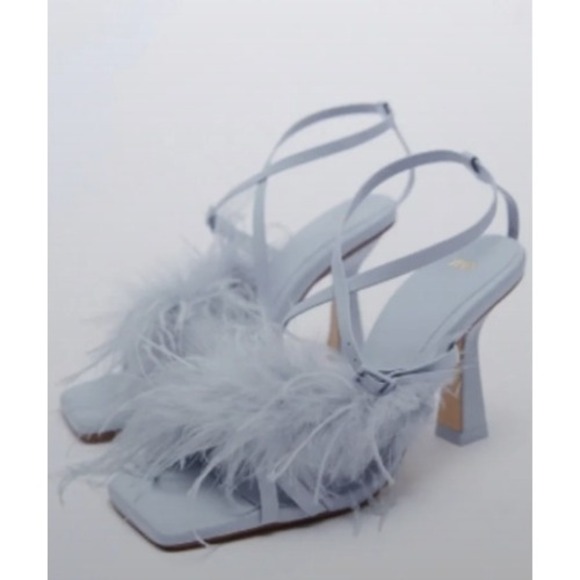 Zara Shoes - Zara Sandals Feather Ankle Strap Periwinkle Blue Size 40 Square Toe Block Heel